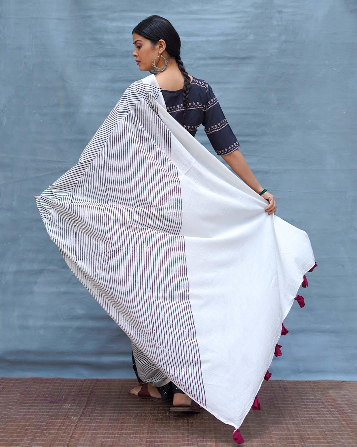 B&W Muse Black & White Handblock Print Cotton Saree - MIS