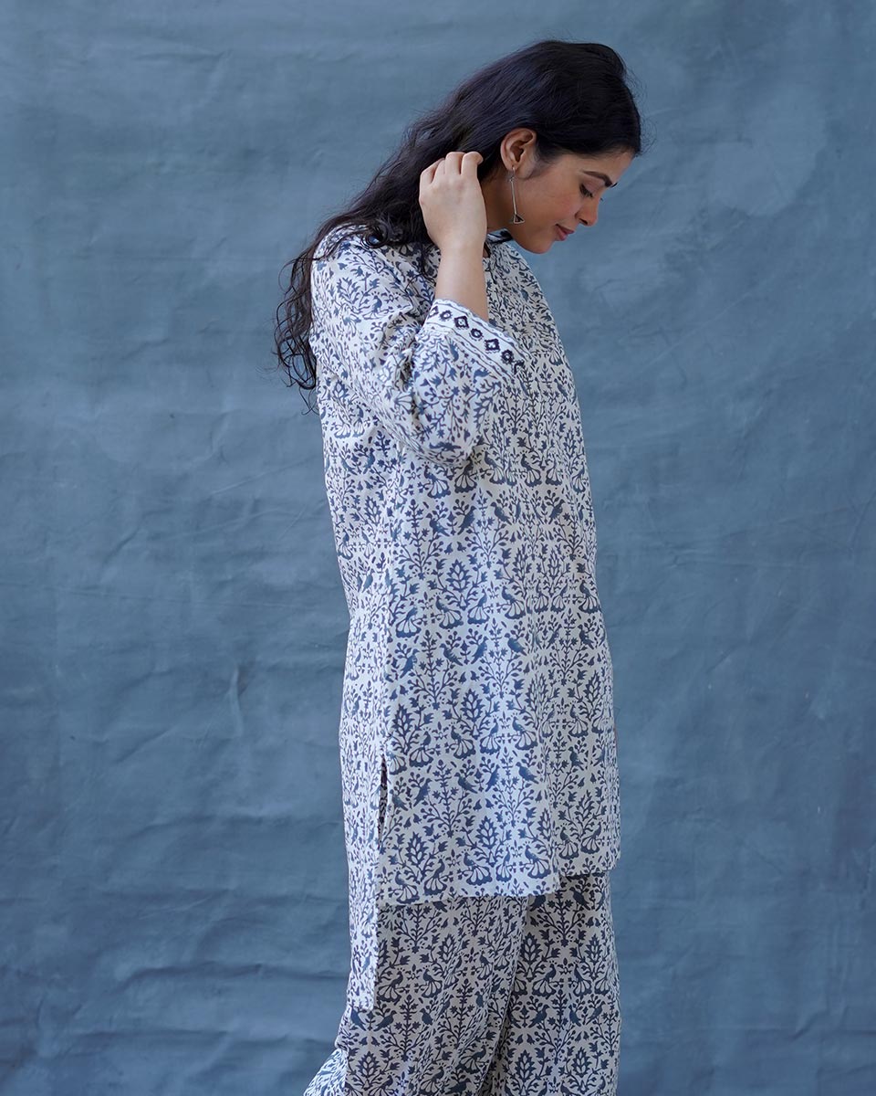 Mist Over Hill Grey Block Printed Top - BMS