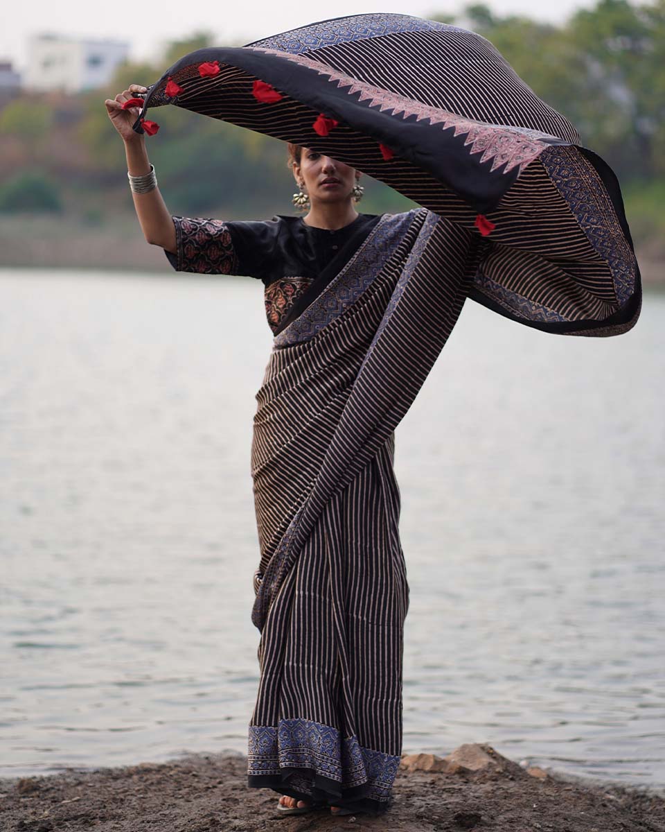 Bhumika Black Block printed Modal Silk Saree - Jaisal
