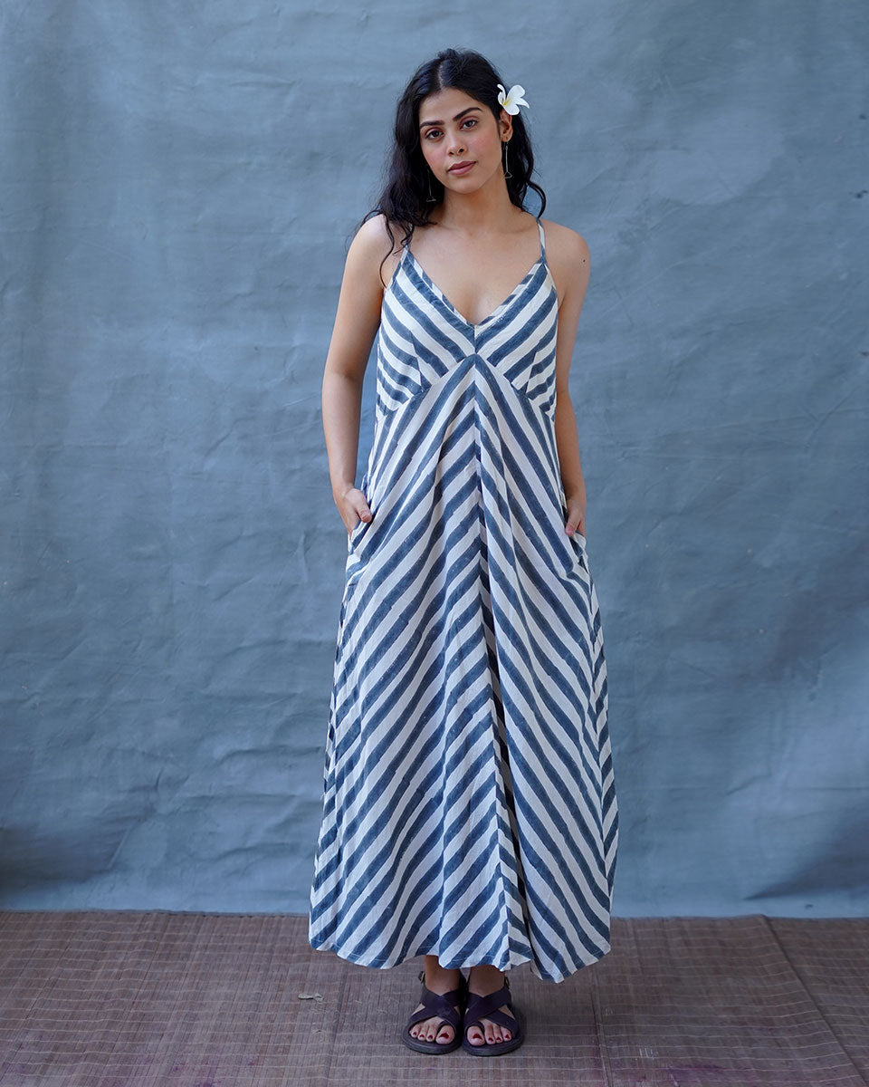Cloud Kiss Grey Block Printed Dress - BMS
