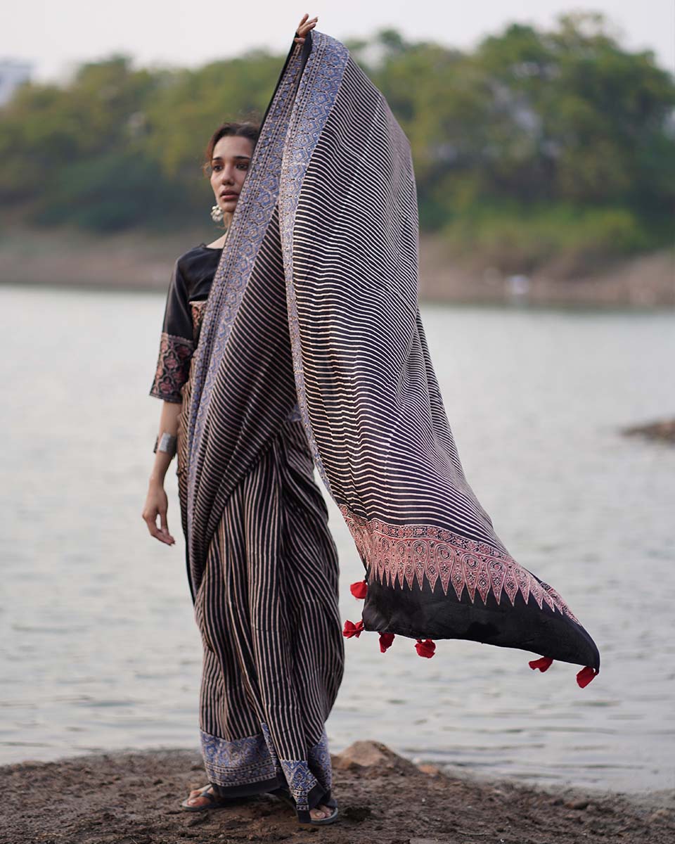 Bhumika Black Block printed Modal Silk Saree - Jaisal