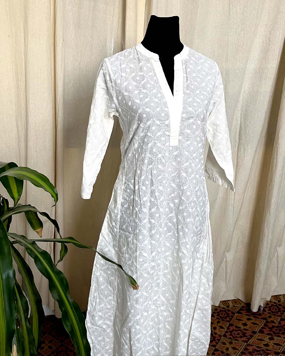 Ivory Flow hand blockprinted cotton kurti -LD