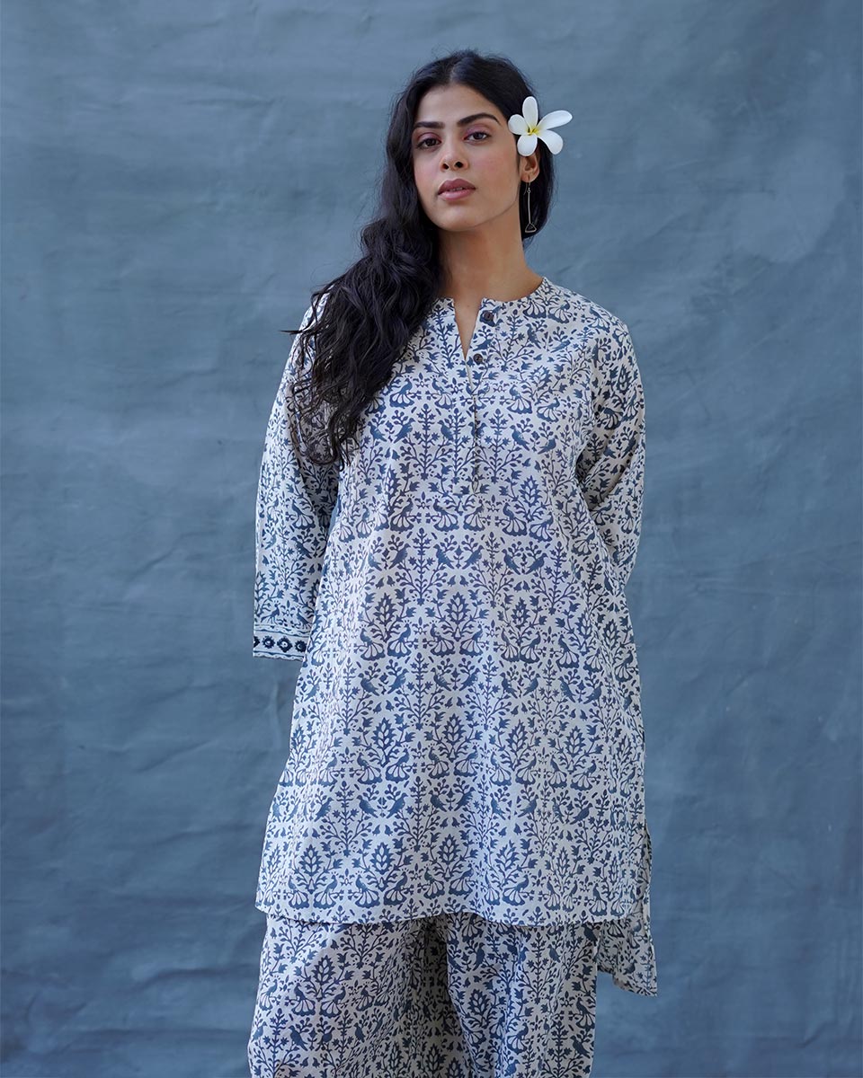 Mist Over Hill Grey Block Printed Top - BMS