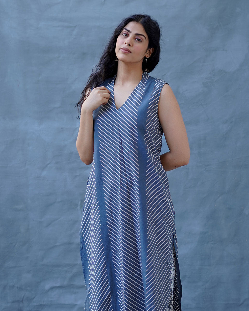 Cloud Kiss Grey Block Printed Kurti - BMS