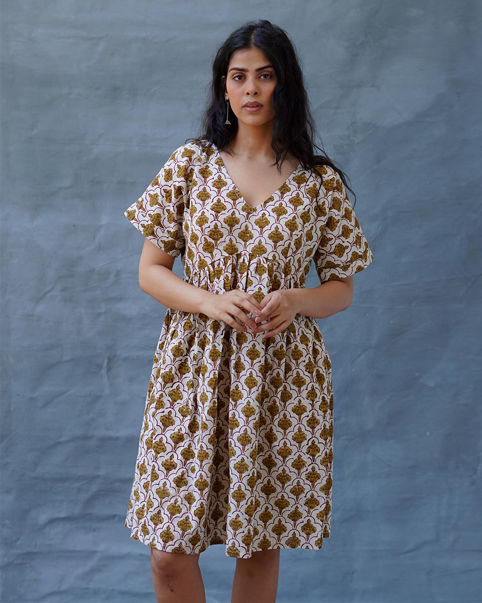 Tu Dilruba Ivory Block Printed Cotton Dress - WW