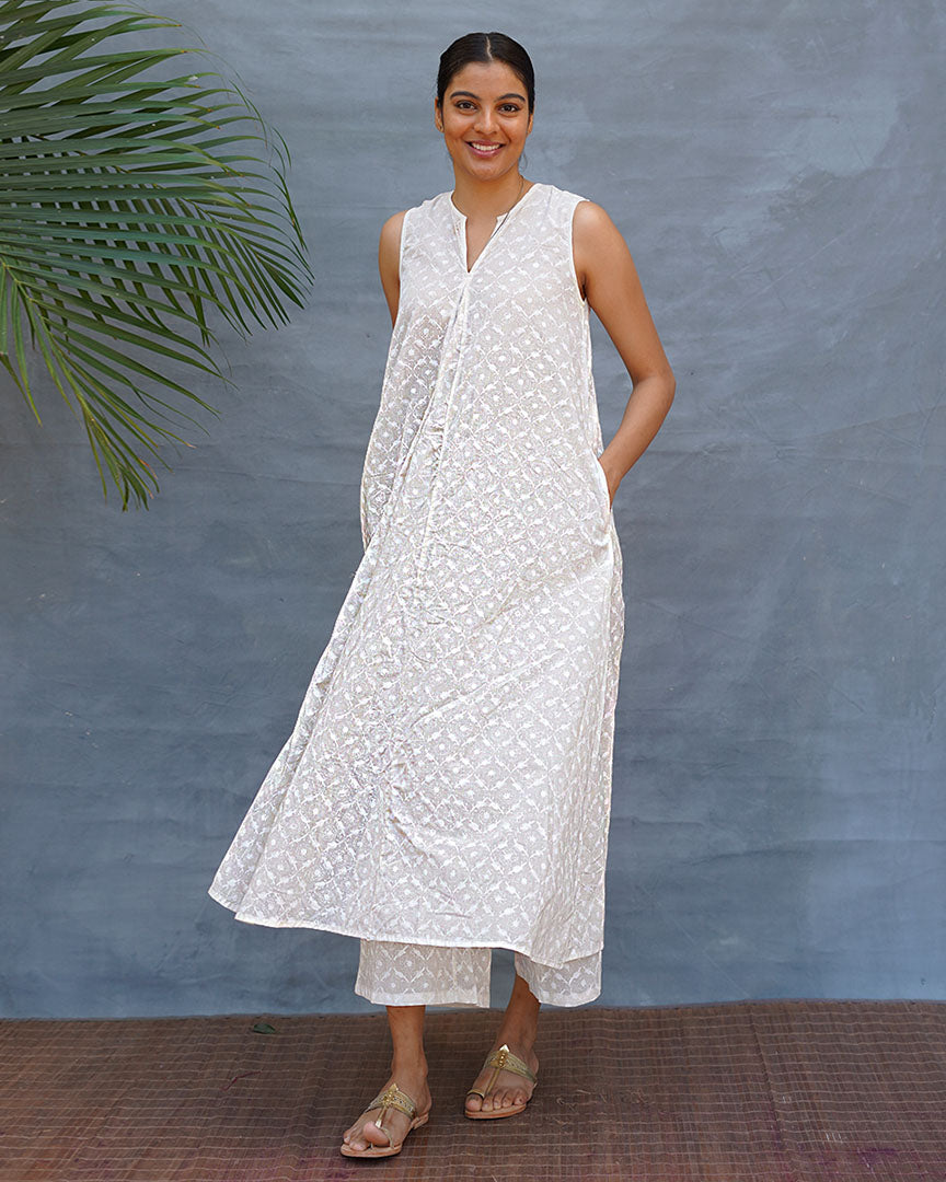 Pakeezah Cotton Kurta Set - Safed