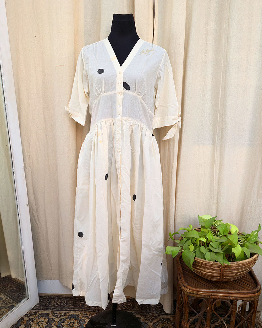 Aaliyah White Cotton Dress - Love Despite