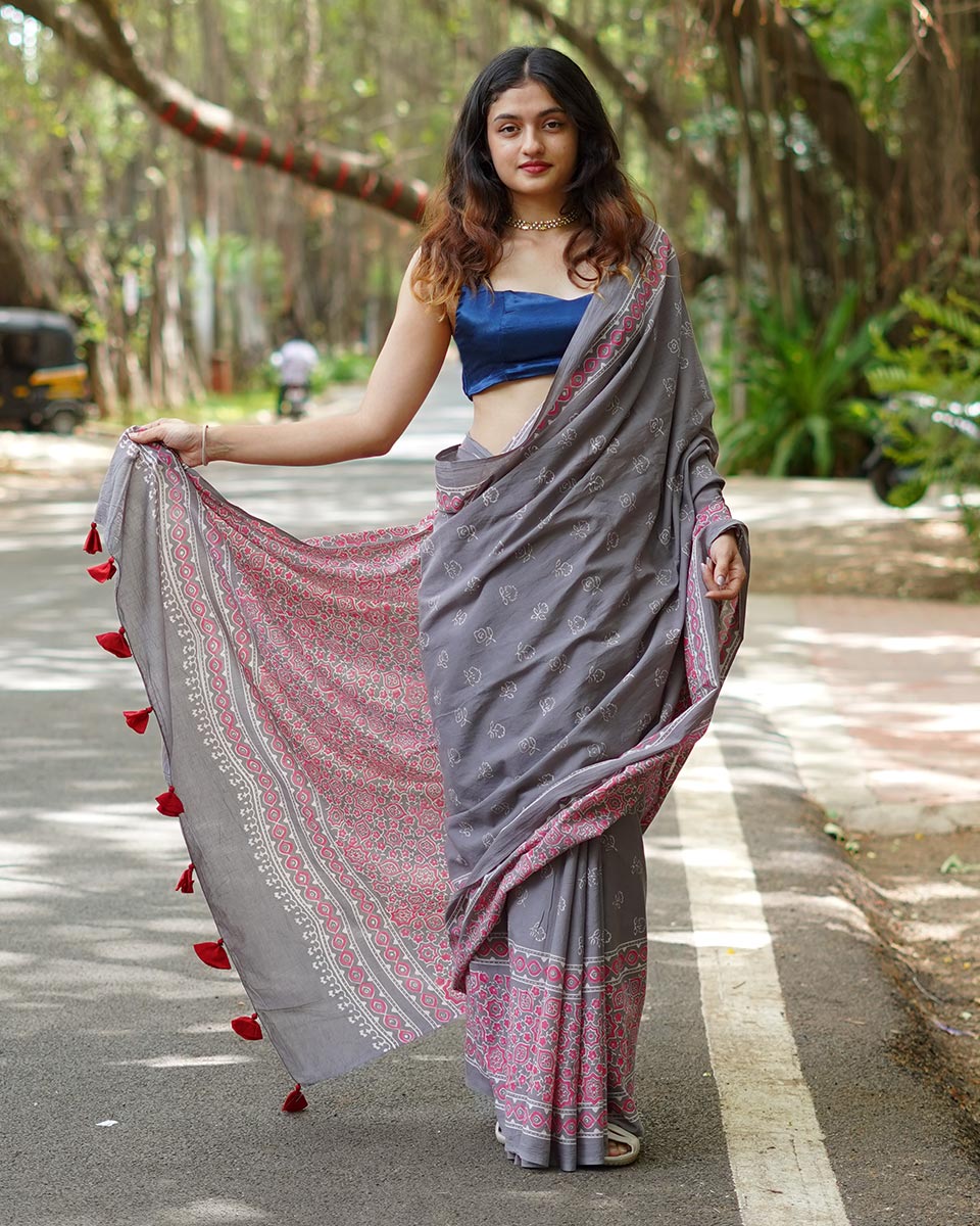 Rose Milk Cake Grey With Pink Handblock Print Cotton Saree - PBC