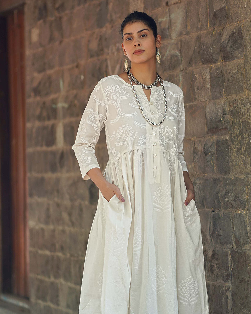 Kurta Set | White Kurta Set | Kurti Pant Set | White Kurti | Summer fashion | Chidiyaa