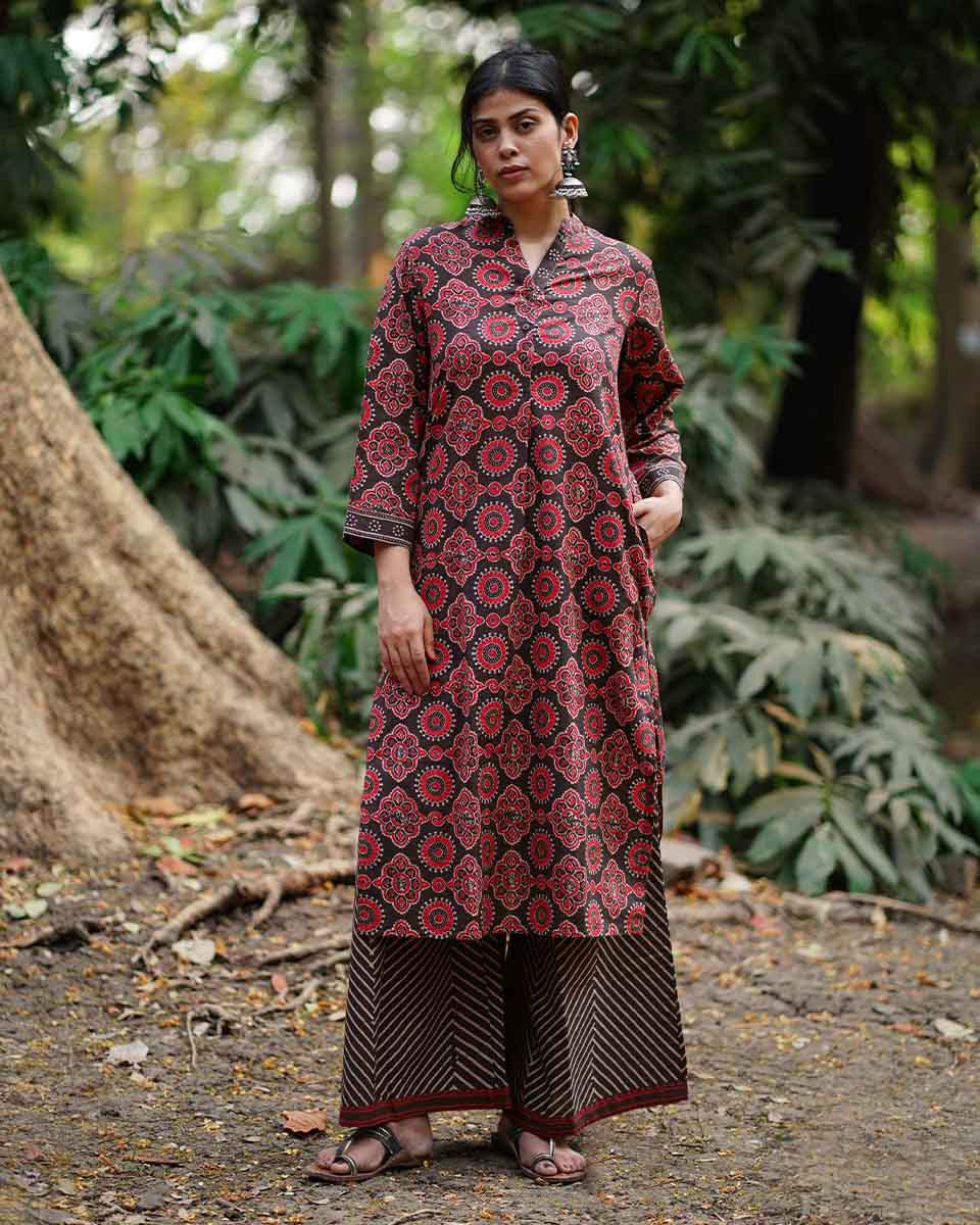 Nadi Si Tu Brown Block Printed Cotton Kurti - WW