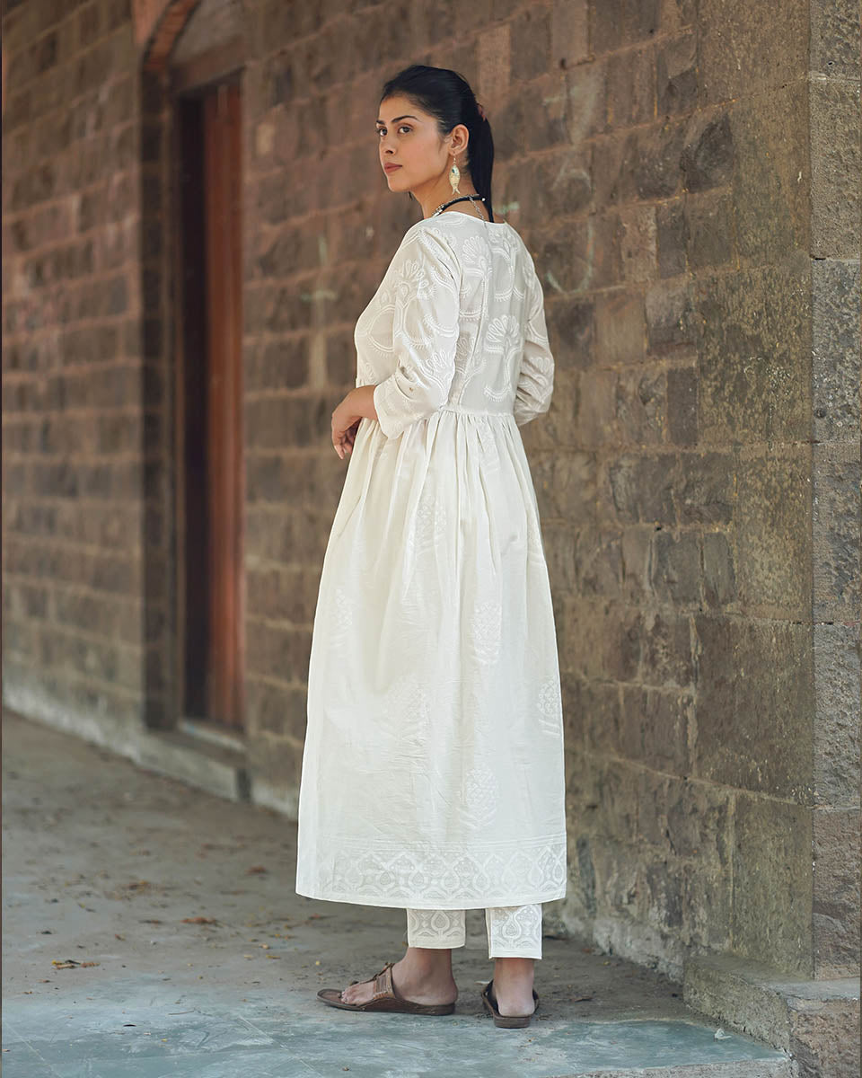 Kurti Pant Set | White Kurta Set | Kurti Pant Set | White Kurti | Summer | Chidiyaa