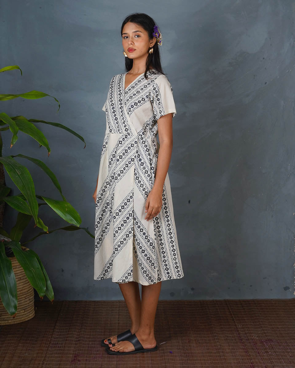 Dresses one piece for women | Dresses women | Dresses neck designs