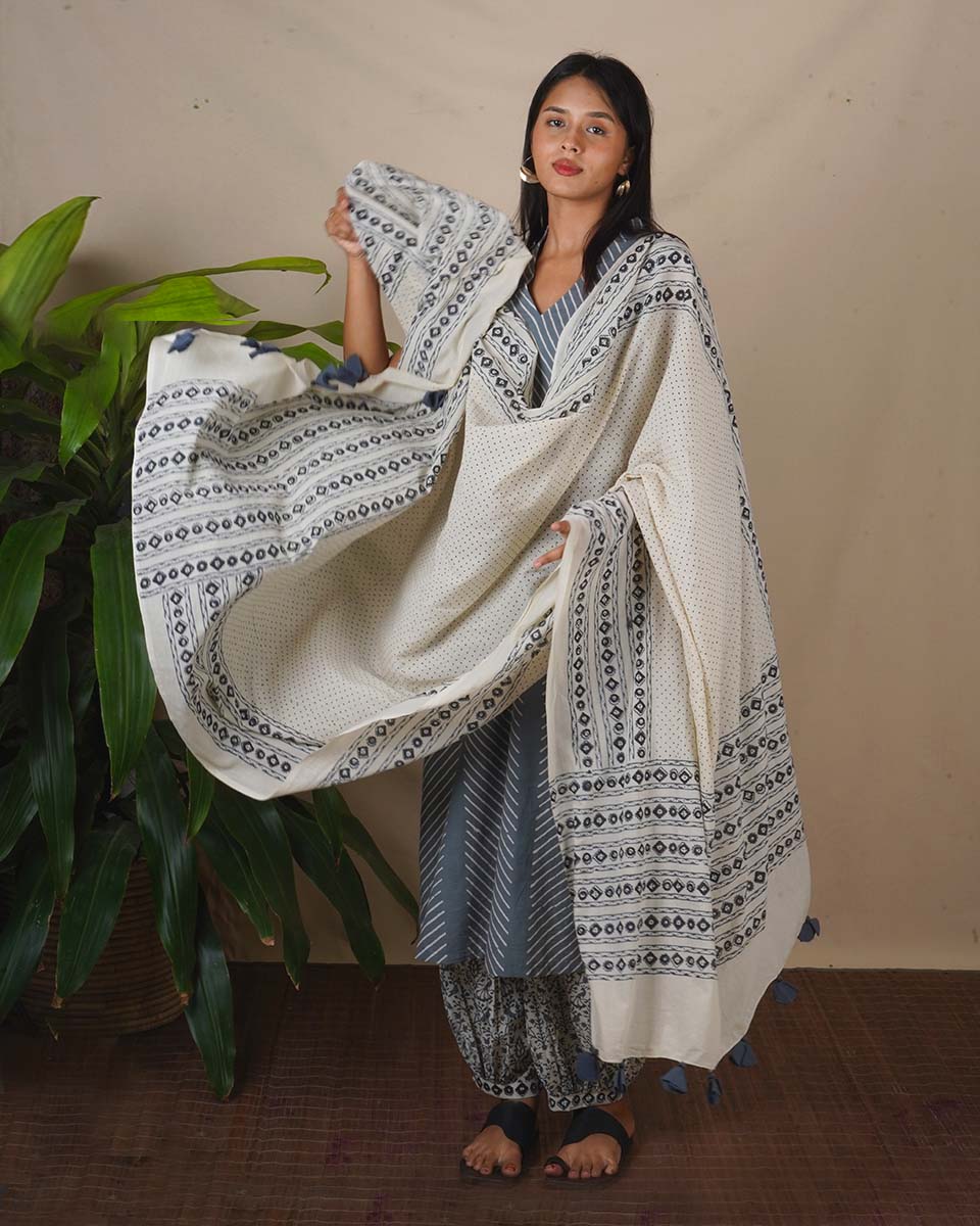 Dupatta | Dupatta style | Dupatta design | Dupatta online