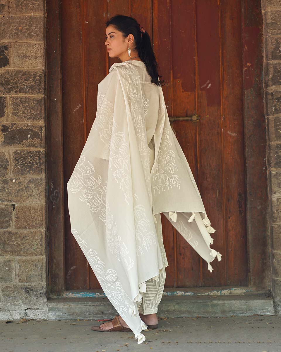Dupatta for kurti | Dupatta Designs | White Dupatta | Cotton Dupatta | Chidiyaa