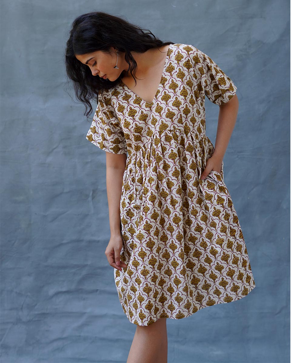 Tu Dilruba Ivory Block Printed Cotton Dress - WW