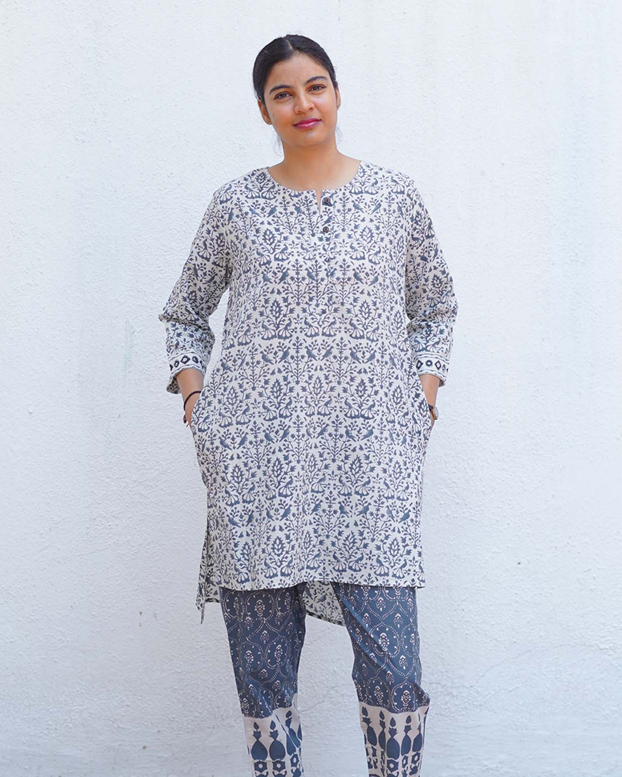 Mist Over Hill Grey Block Printed Top - BMS