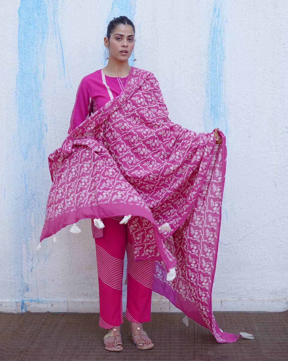 Mayuri Pink Handblock Print Cotton Dupatta - BFG