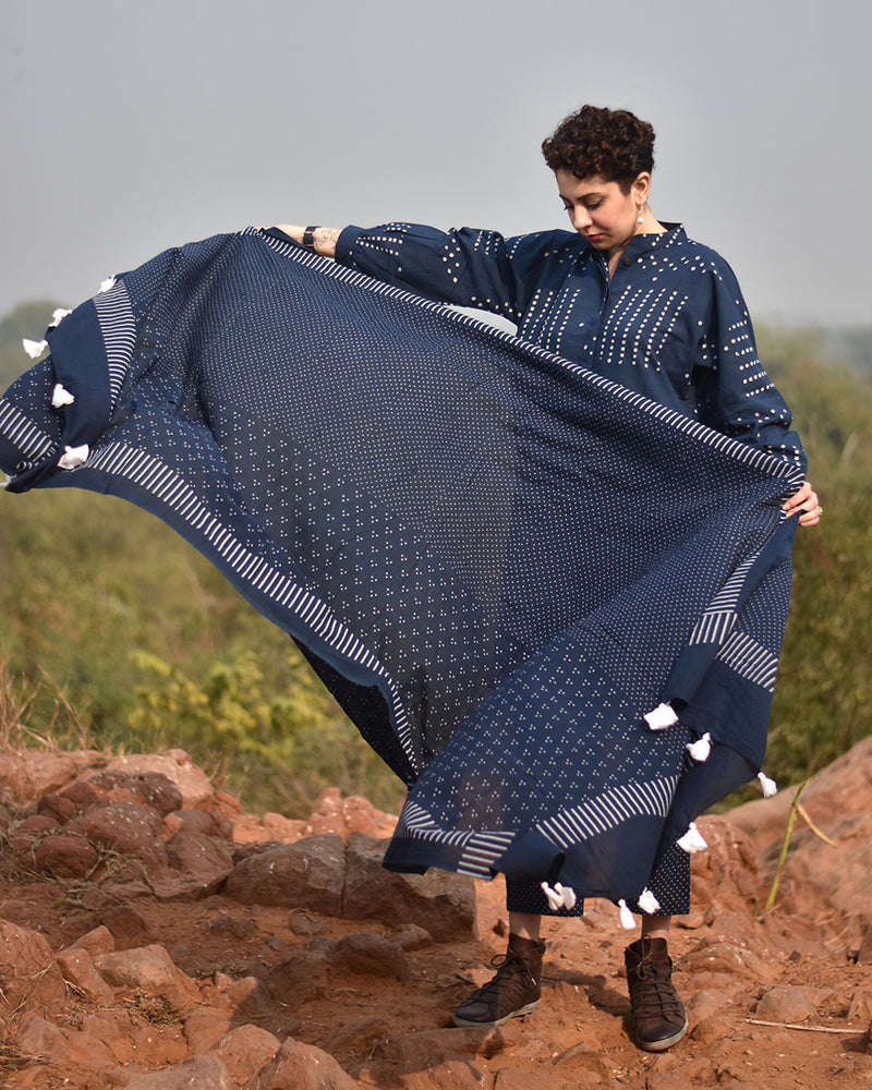 Indigo Flow Blockprinted Cotton Dupatta - Awargi