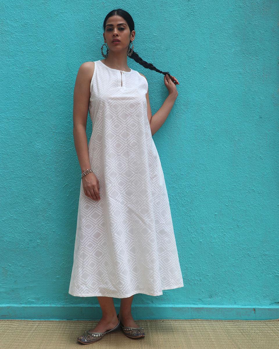 Ziva Cotton Dress - Safed Elegant White Cotton Dress for Women India Ziva Cotton Dress - Safed Elegant White Cotton Dress for Women India