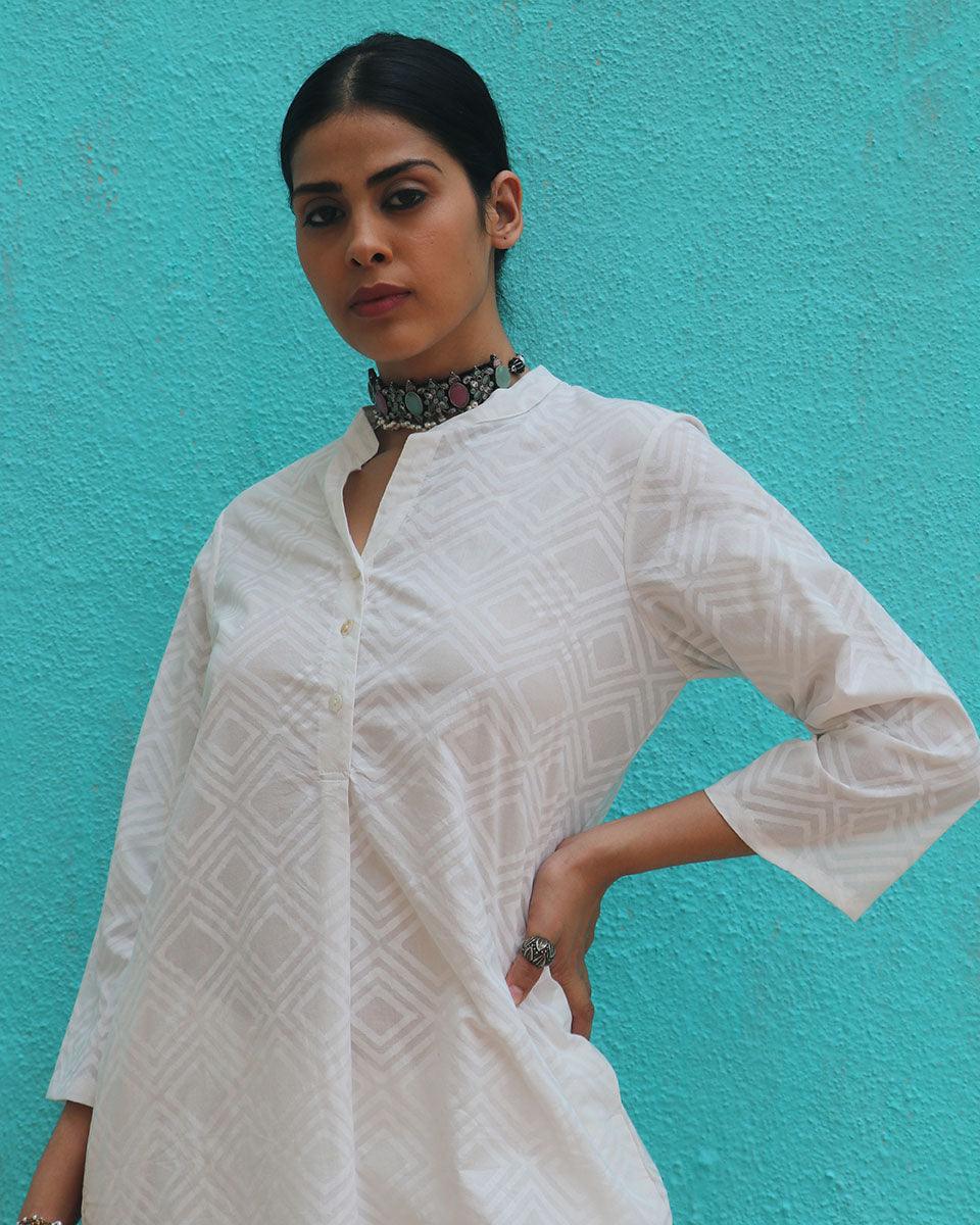 Avnoor Cotton Kurta Set - Safed