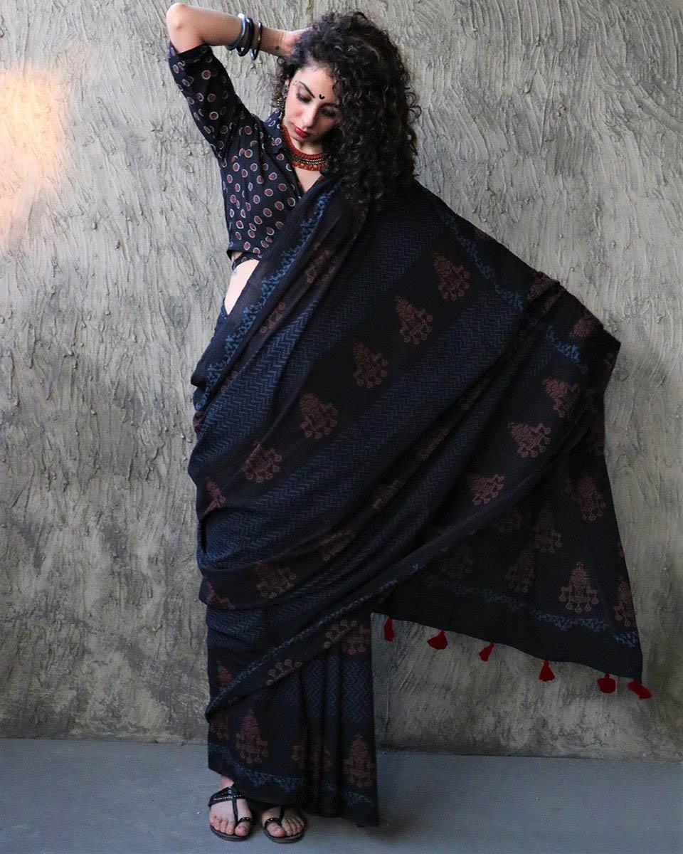 Saree for women | Saree poses | Chidiyaa