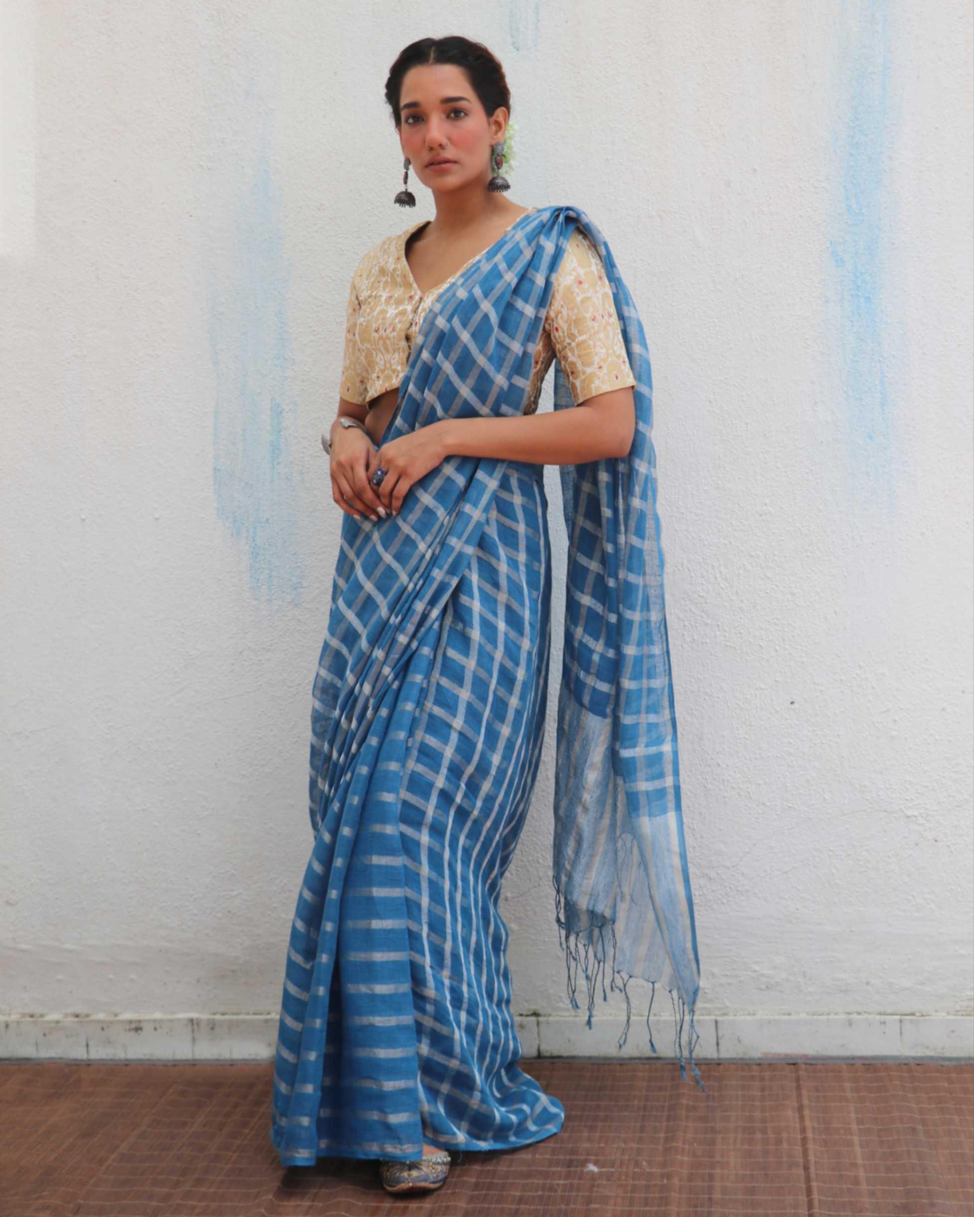 Brishti Handwoven Linen Zari Saree - Jheel