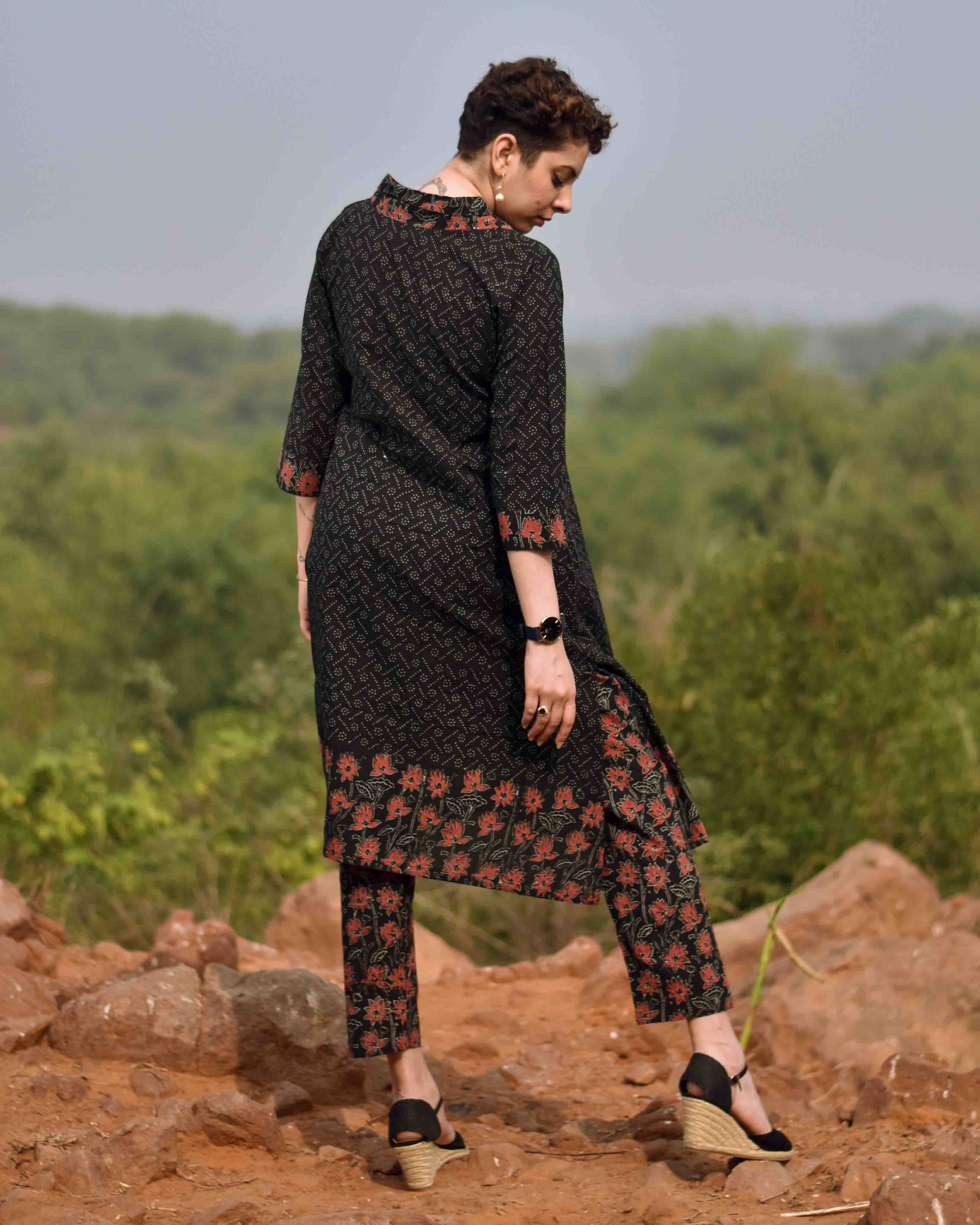 Shyam Gul Black Hand-Printed Pure Cotton Pant - LD