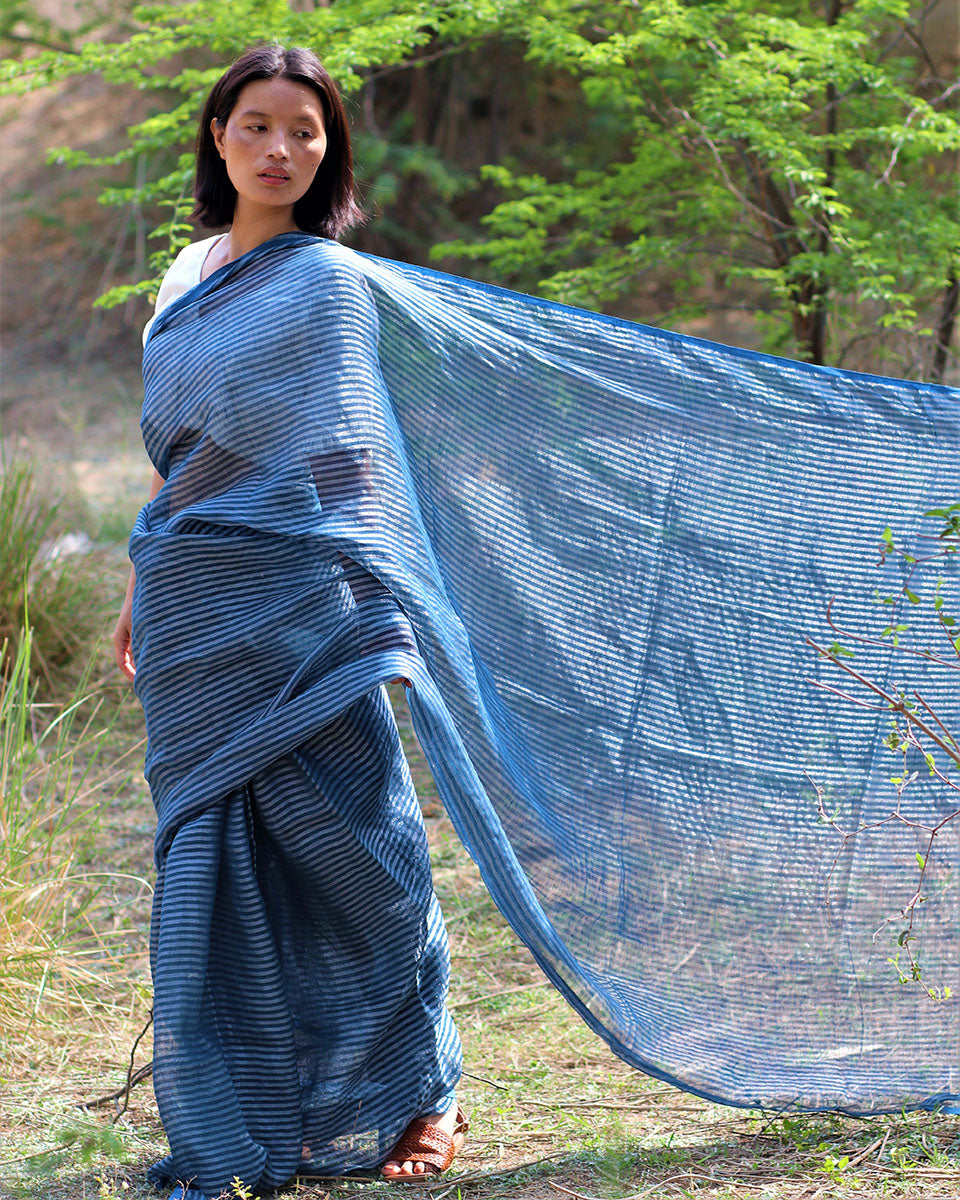 Silviane Handwoven And Hands-Spun Linen Zari Saree