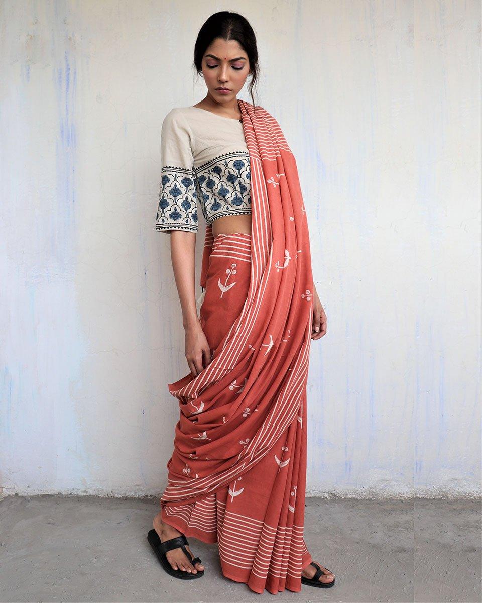 Cotton sarees | Saree | Saree for women | Saree red | Saree poses | Chidiyaa