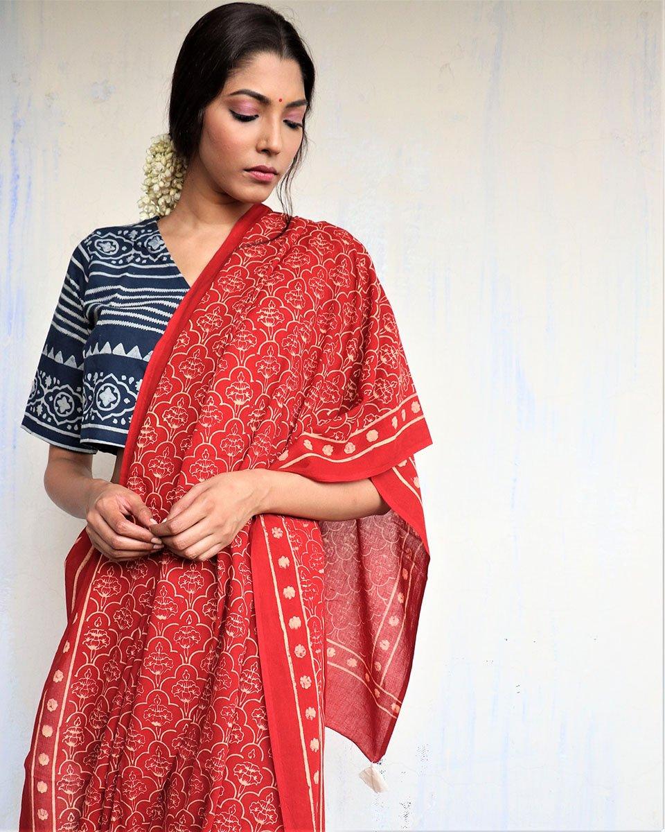 Sarees | Saree | Saree for women | Saree poses | Cotton saree | Chidiyaa