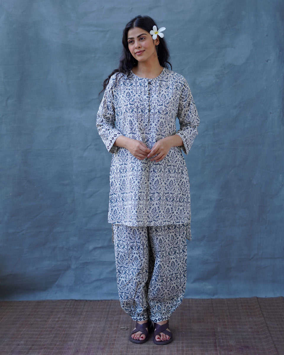 Mist Over Hill Grey Block Printed Top - BMS