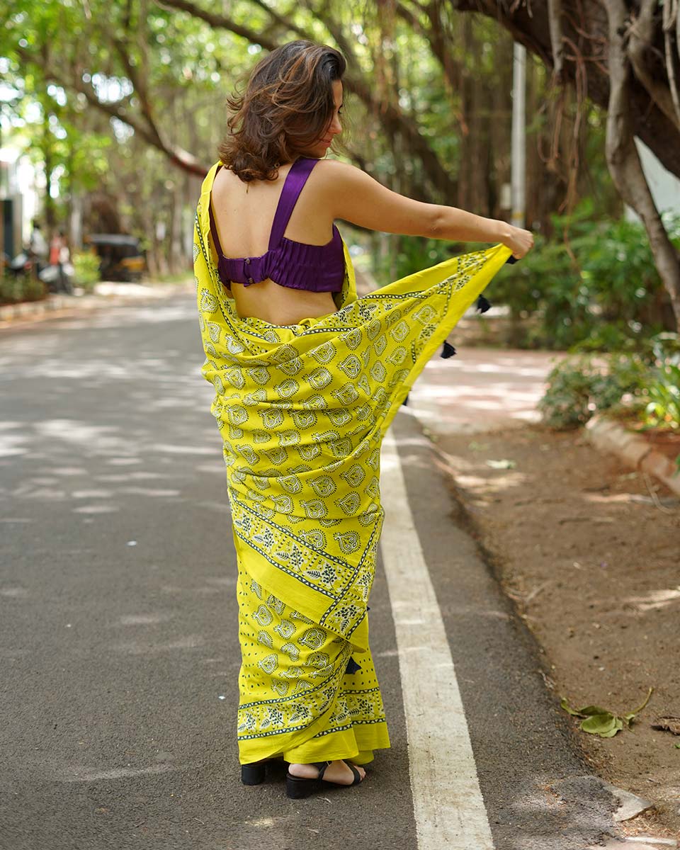 Kaccha Aam Toffee Lime Green Handblock Print Cotton Saree - PBC