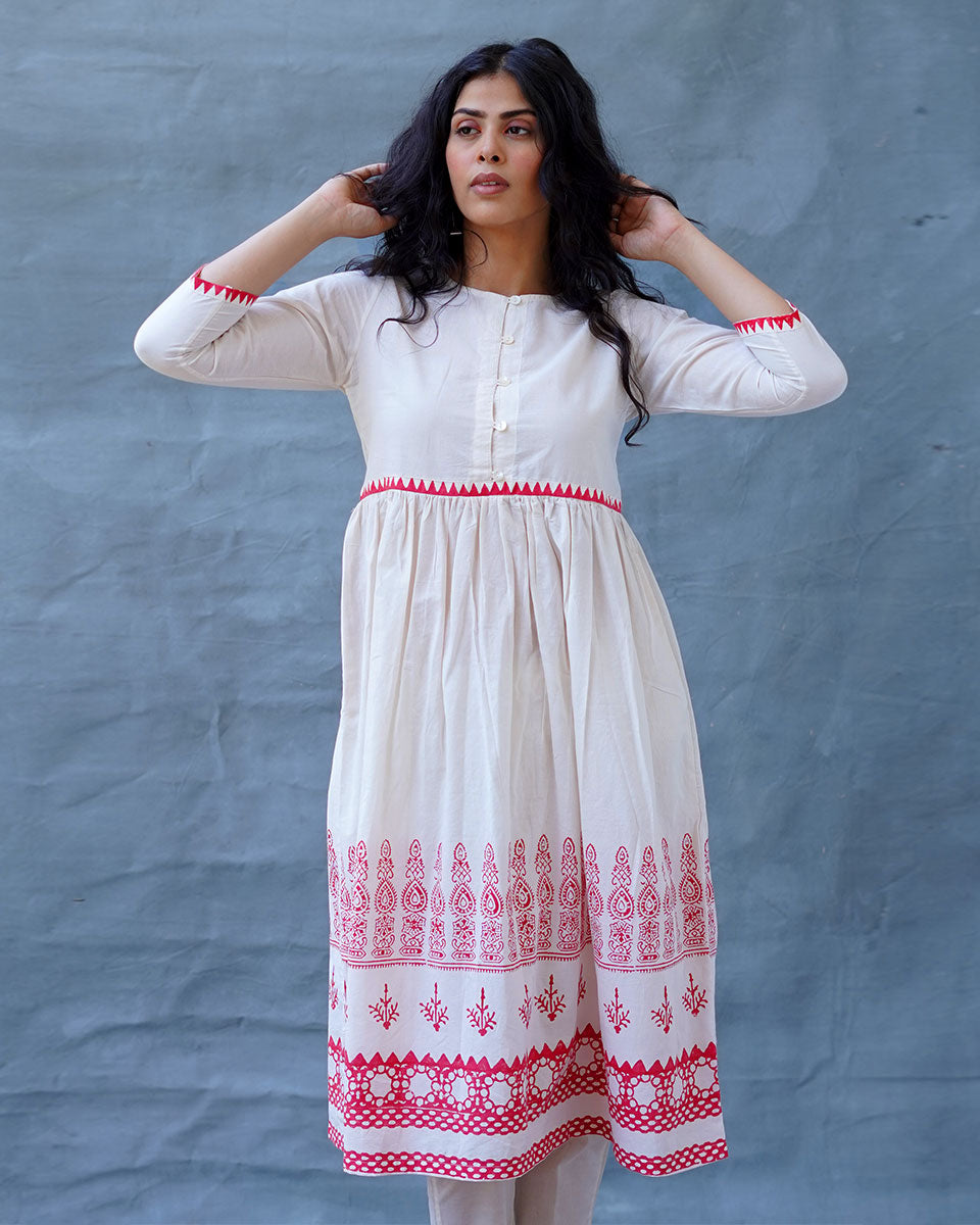 Zubeira Blockprinted Cotton Kurta Set - BGVL
