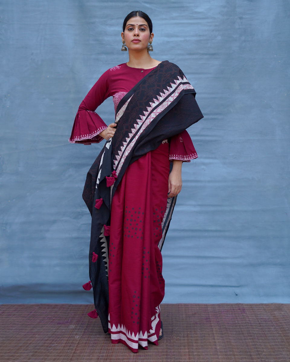Mrinmoyee Maroon With Black Handblock Printed Cotton Saree - Soil