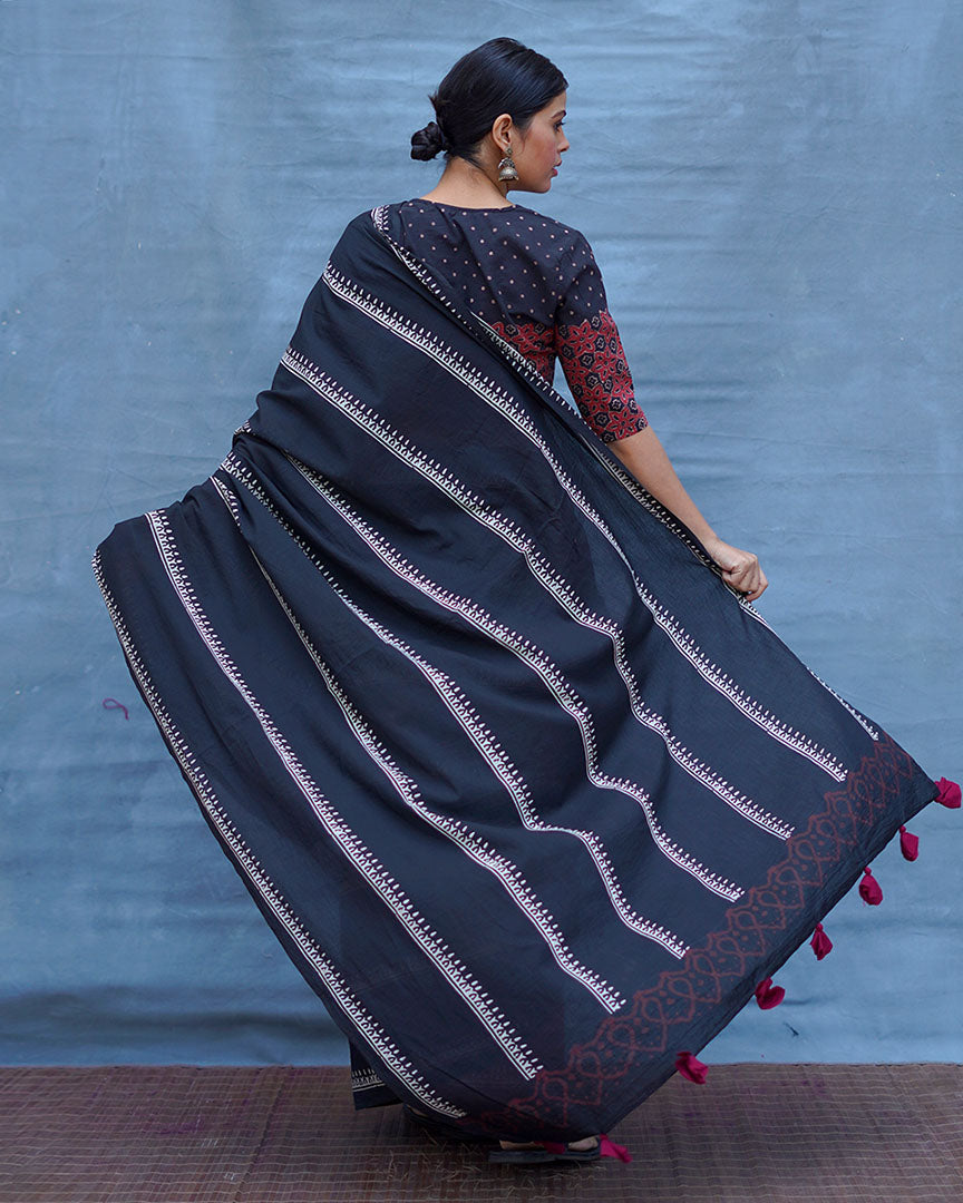 Mrinal Black With Maroon Handblock Printed Cotton Saree - Soil