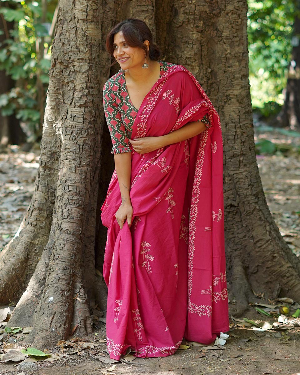 Lying on grass Pink Hand Block Printed Cotton Saree - UMT