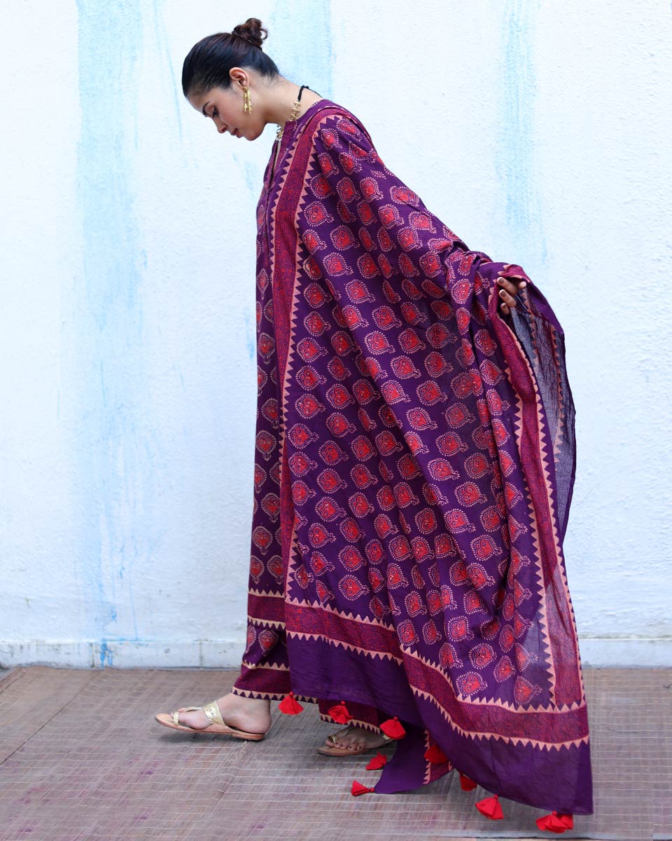 Ujwala Purple Handblock Print Cotton Dupatta - RSH