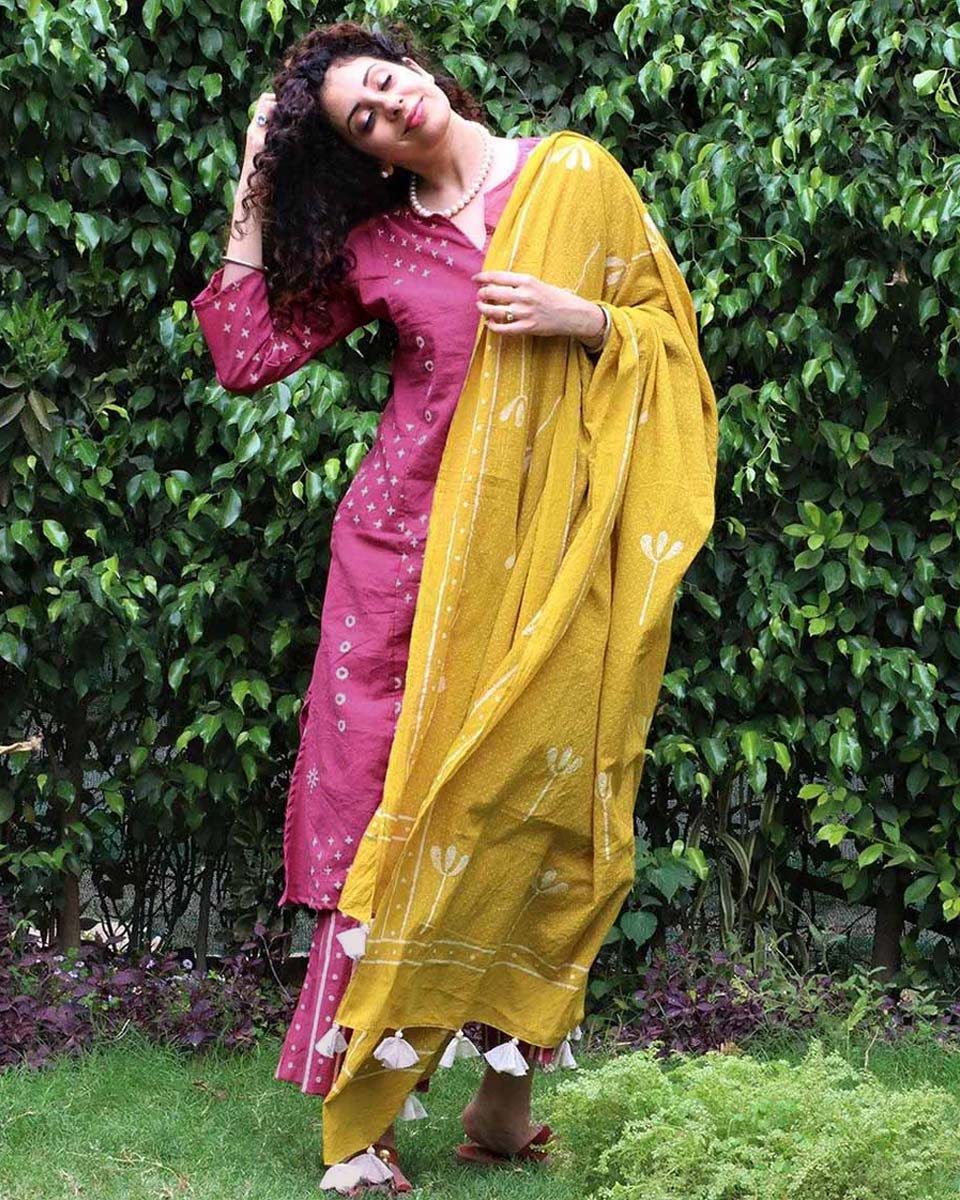 Pink Blockprinted Cotton Kurta Set Of 2