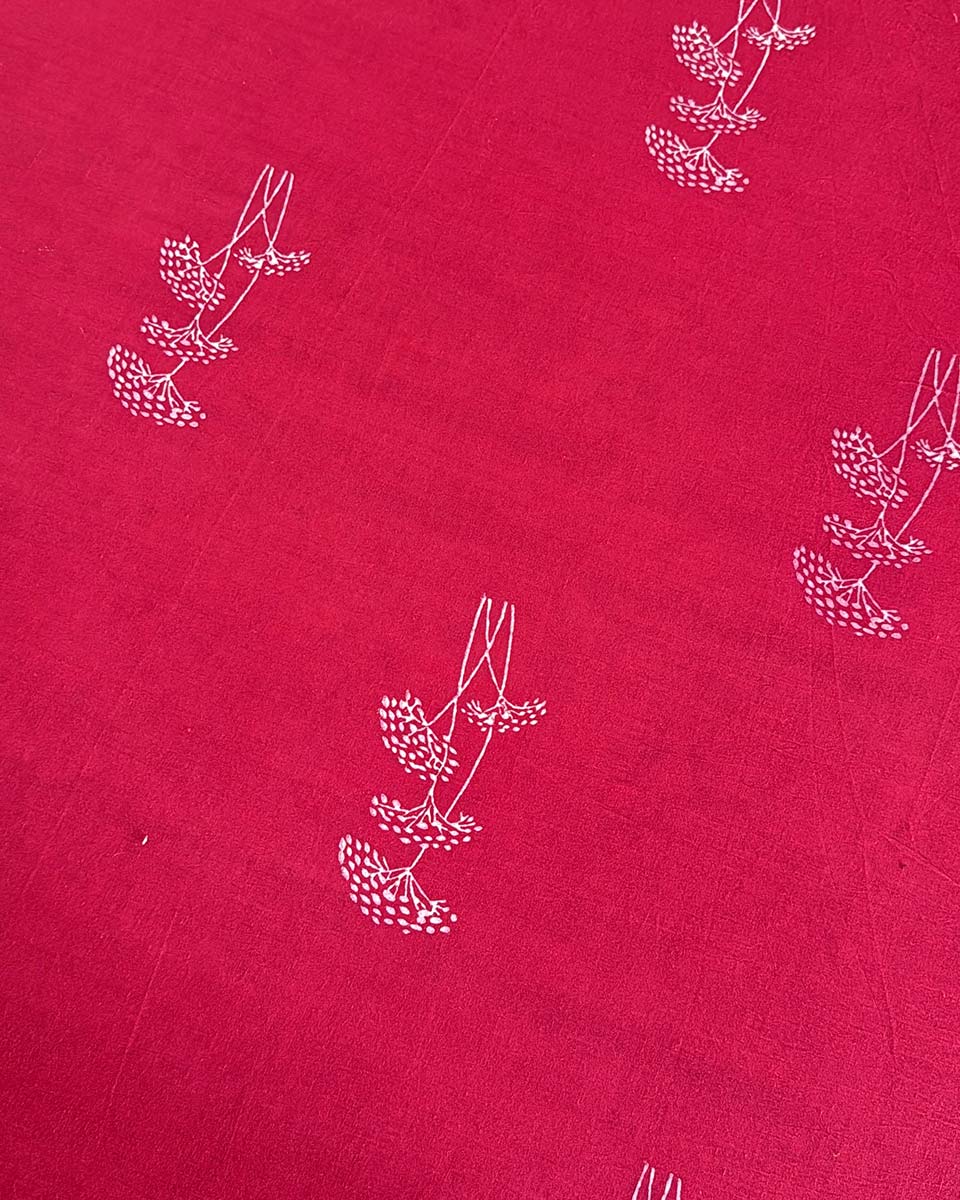 Lying on grass Pink Hand Block Printed Cotton Saree - UMT