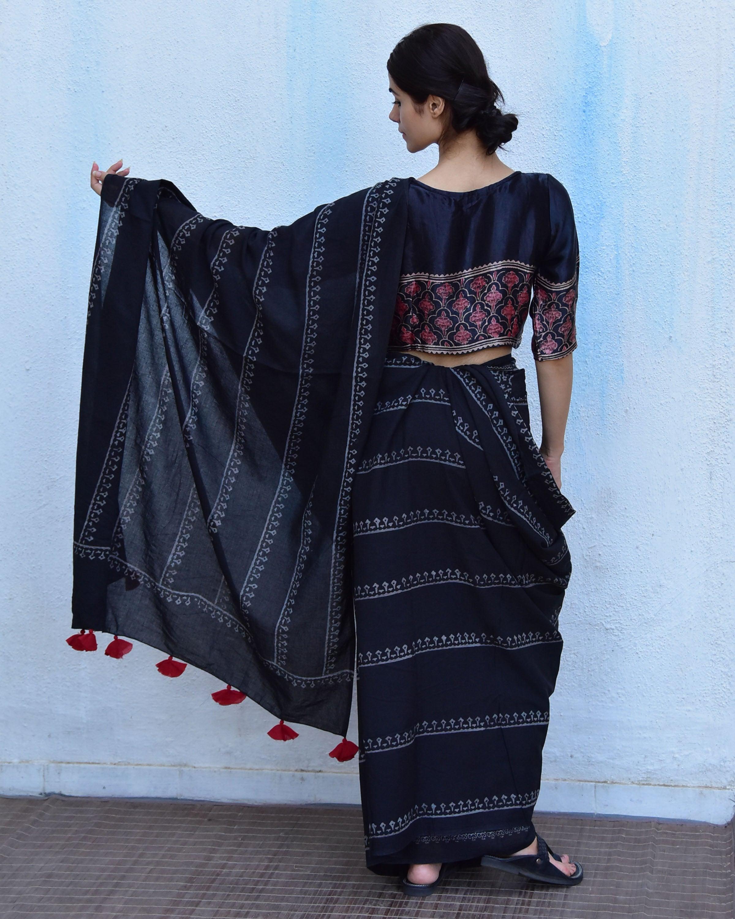 Cotton sarees | black cotton sarees | cotton sarees black | Cotton mul mul saree | Chidiyaa 