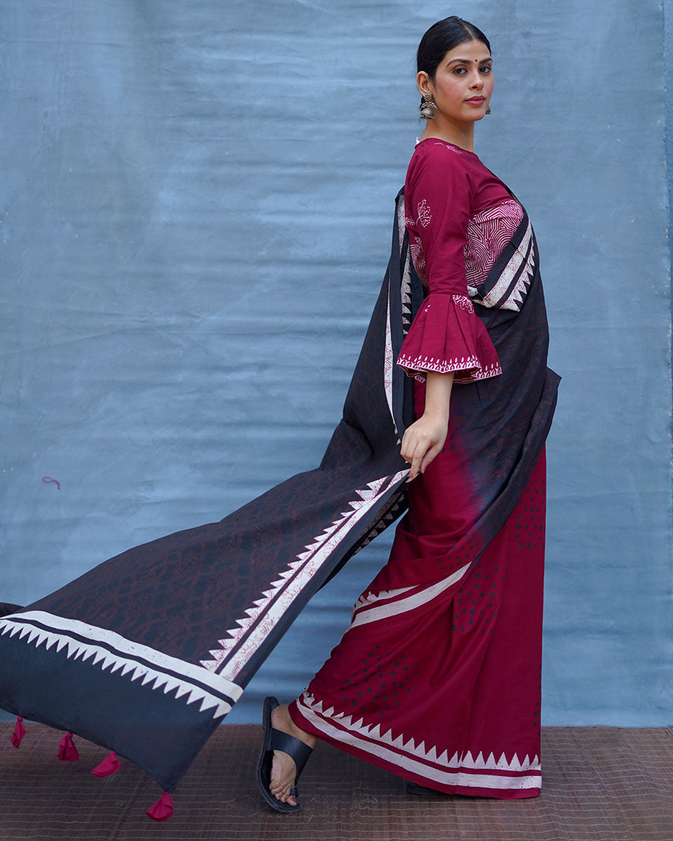 Mrinmoyee Maroon With Black Handblock Printed Cotton Saree - Soil