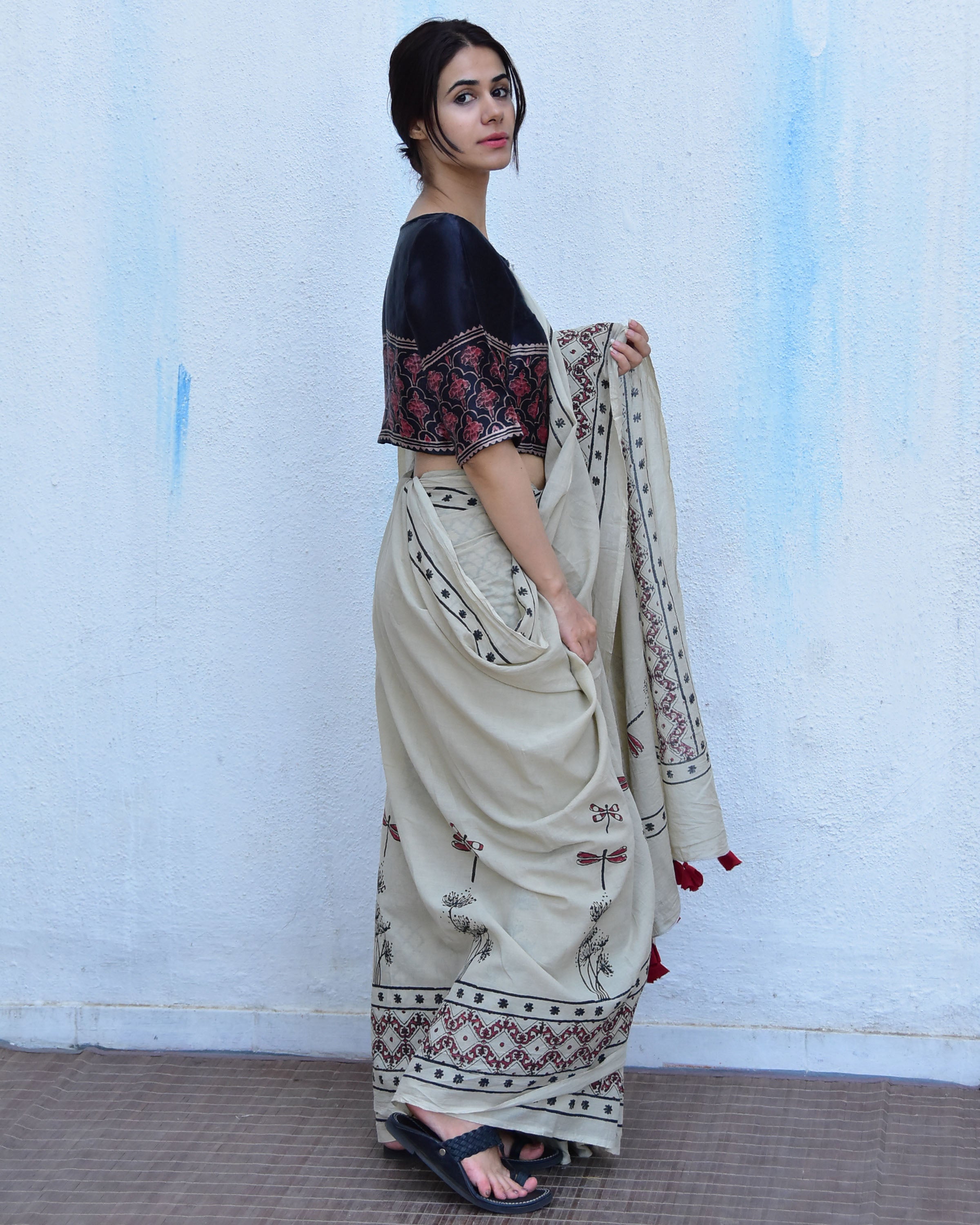 Pink Dragon Fly Block Print Cotton Saree with Blouse Piece main image 0