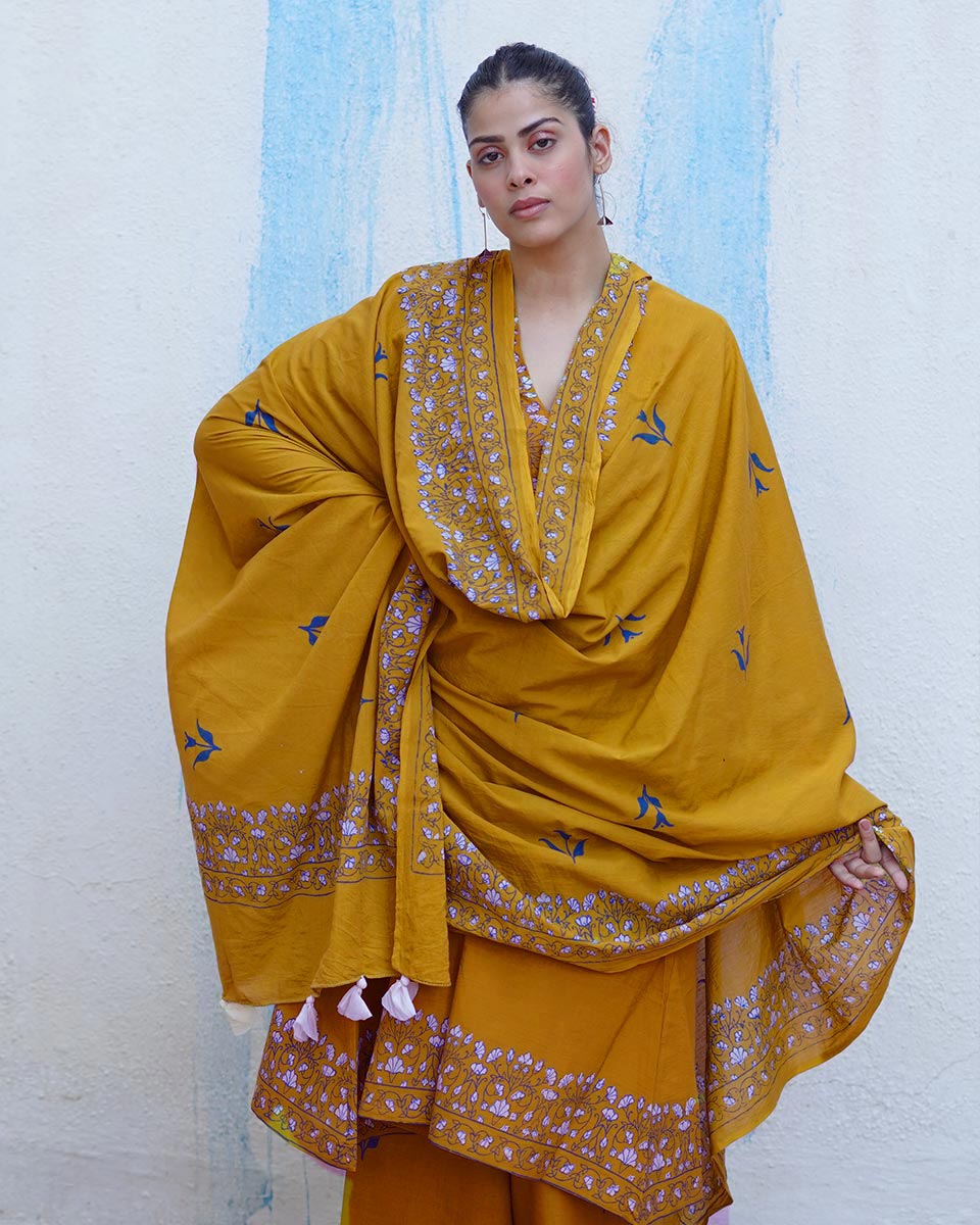 Udti-Phirti Mustard Yellow Handblock Print Cotton Dupatta - BFG