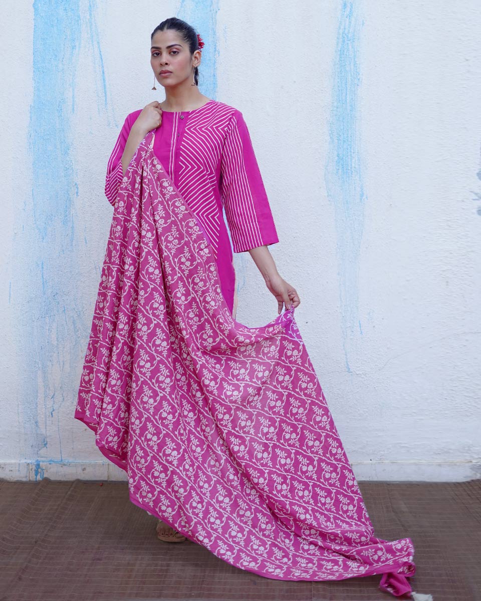 Mayuri Pink Handblock Print Cotton Dupatta - BFG