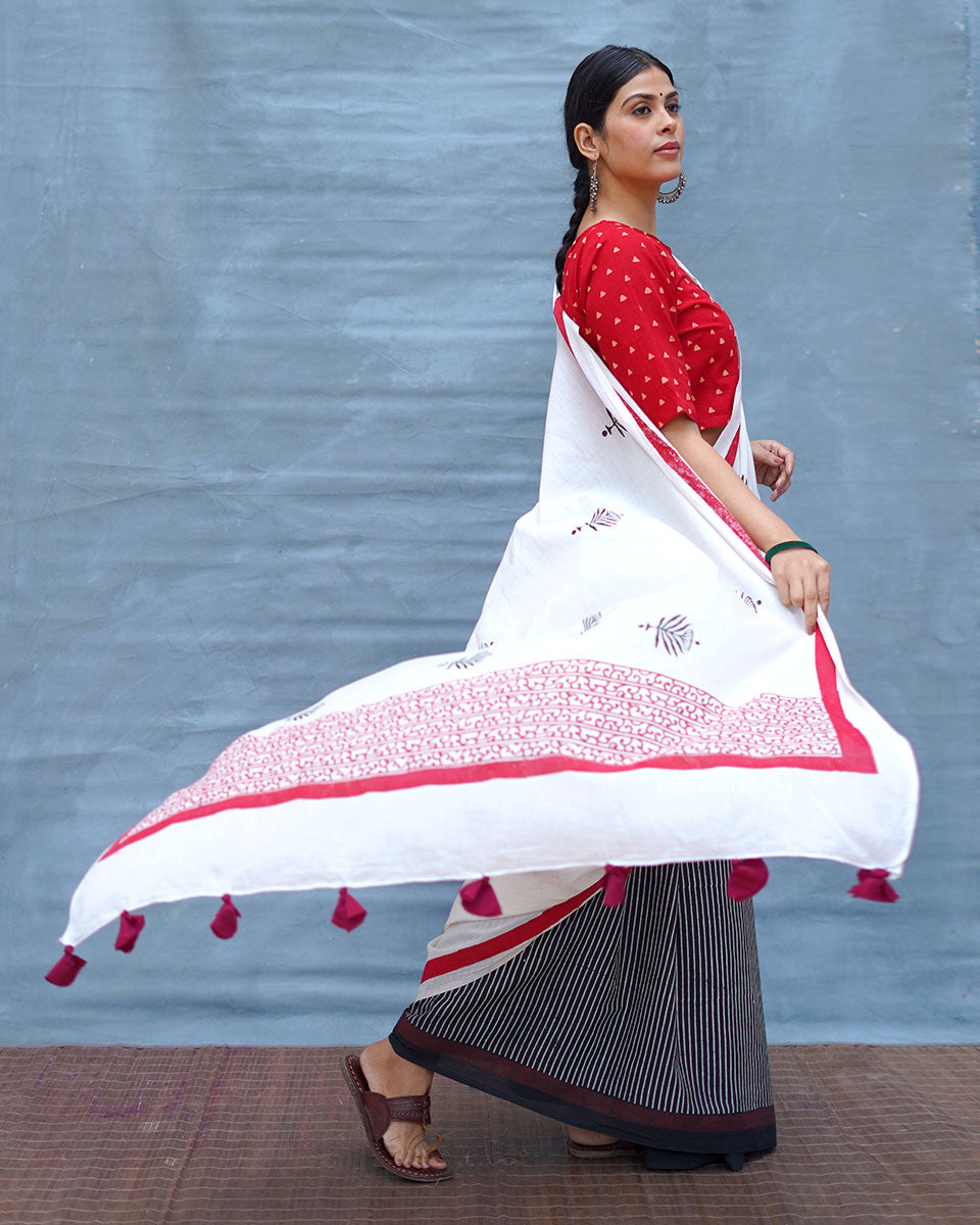 Moon & Mist Black & White Handblock Print Cotton Saree - M&M