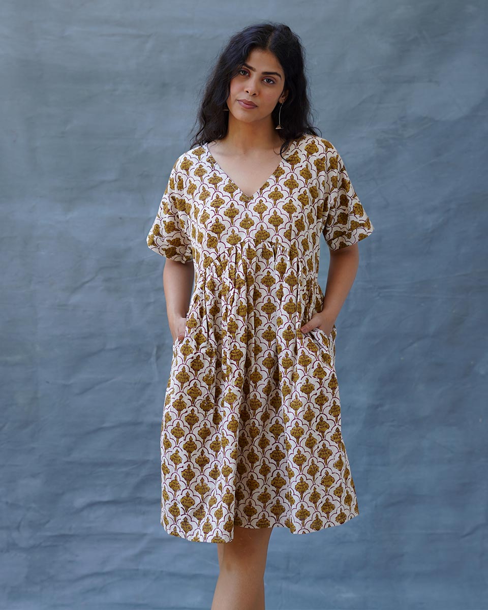 Tu Dilruba Ivory Block Printed Cotton Dress - WW