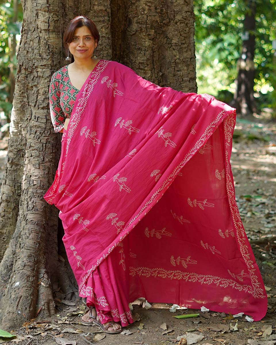 Lying on grass Pink Hand Block Printed Cotton Saree - UMT