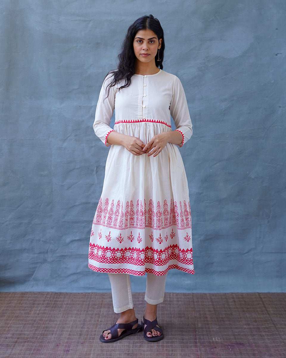Zubeira Blockprinted Cotton Kurta Set - BGVL
