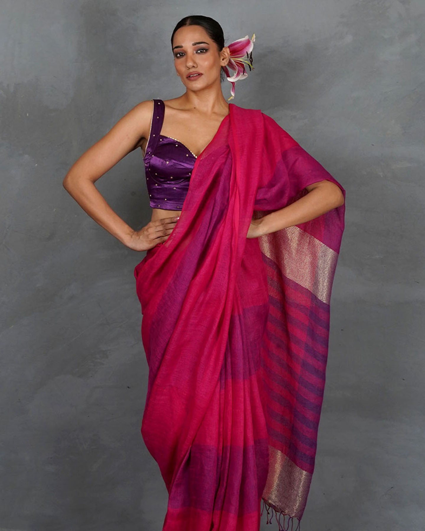 Samira Magneta Handwoven Linen Saree - TARA