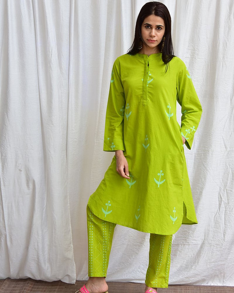 Pakhi Handblockprinted Cotton Kurta Set Of 2-Sor